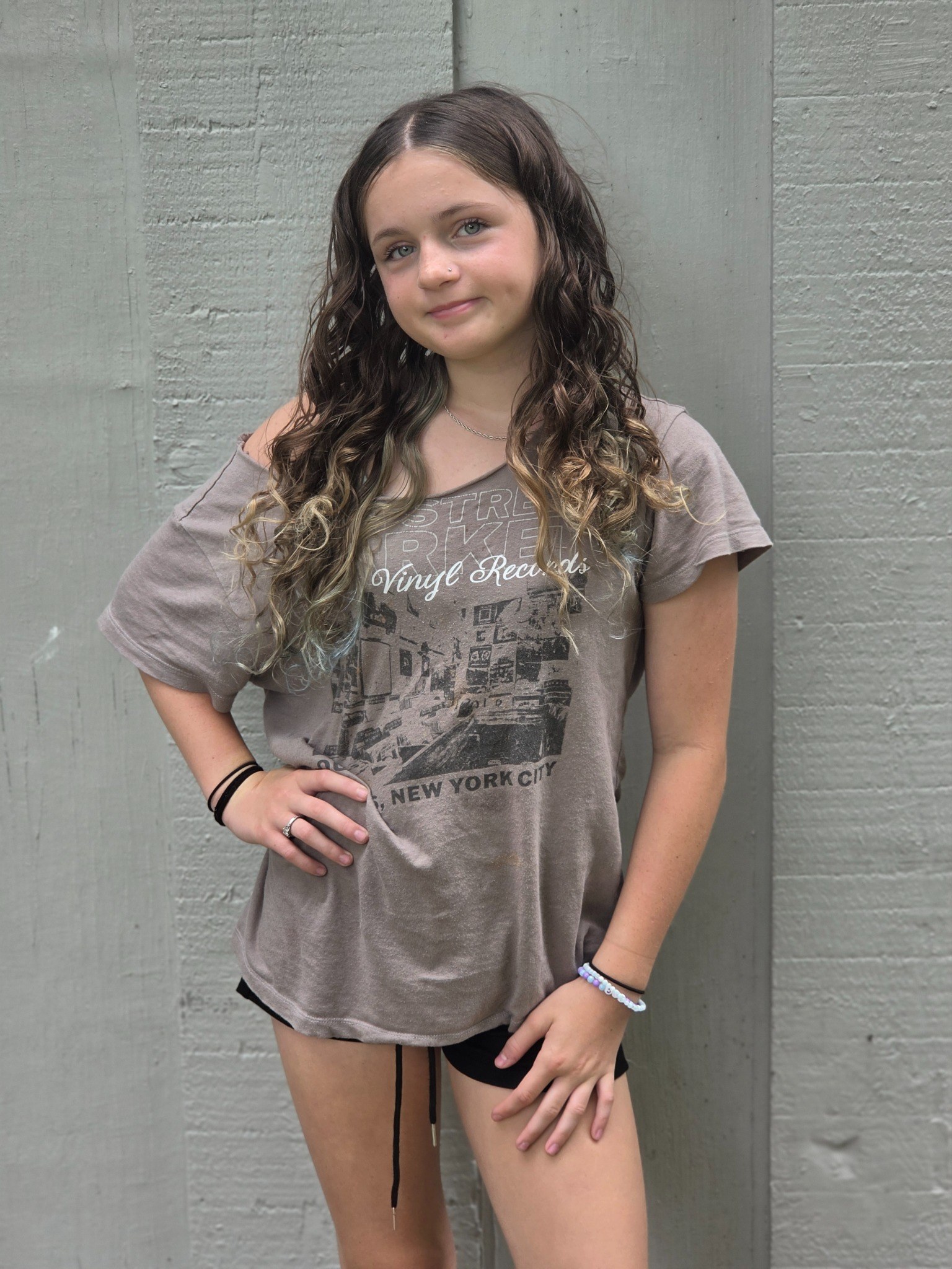 Caitlyn Helms in a confident full-length pose